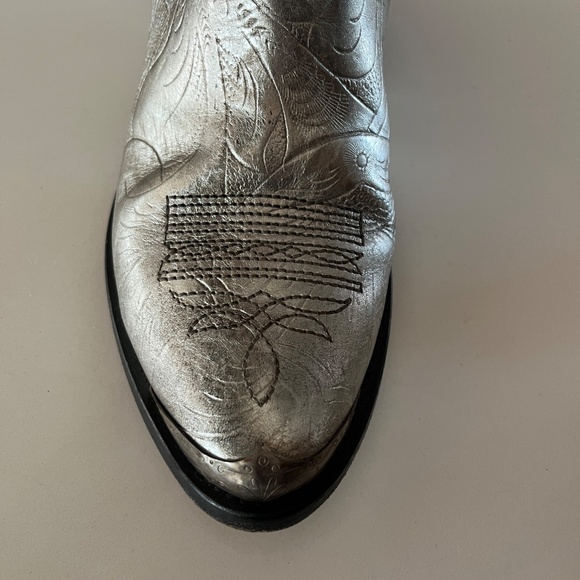Golden Goose Deluxe Brand Booties Young Metallic - Size 8 - Picture 3 of 16